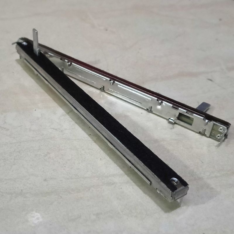 Potensio Geser 12,8cm Kaki 2-1  Bodi tipis A10K Potensio geser Mono Mixer 12,8cm A10K