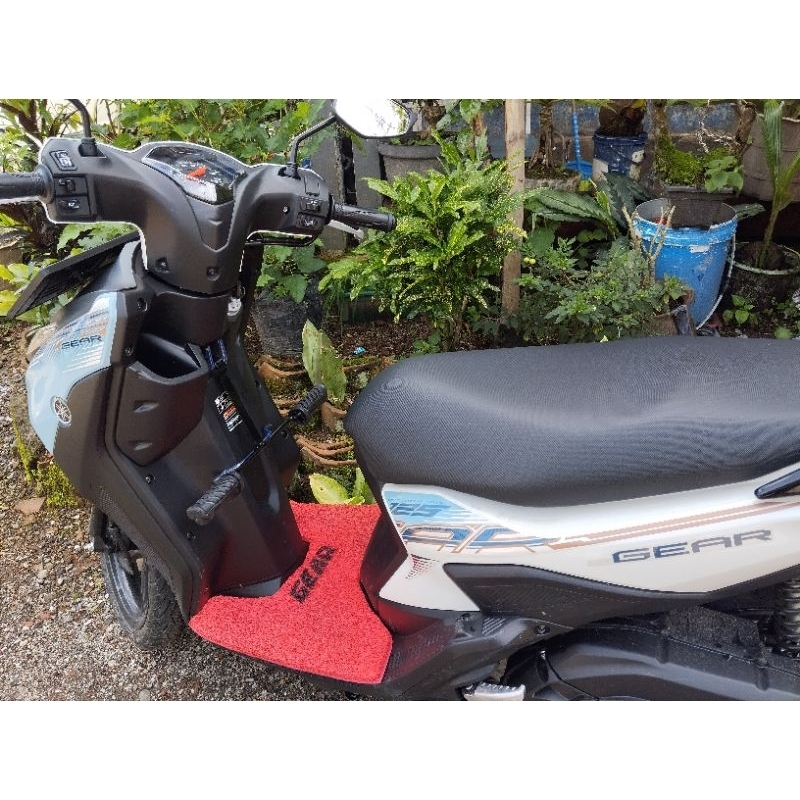 Jok boncengan dan Pijakan kaki anak Motor Yamaha Giear
