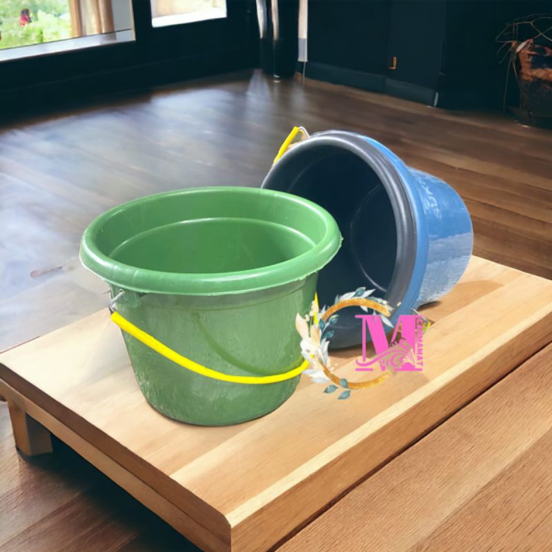 Ember plastik kecil ½gl/timba mini/ember kecil -cm-