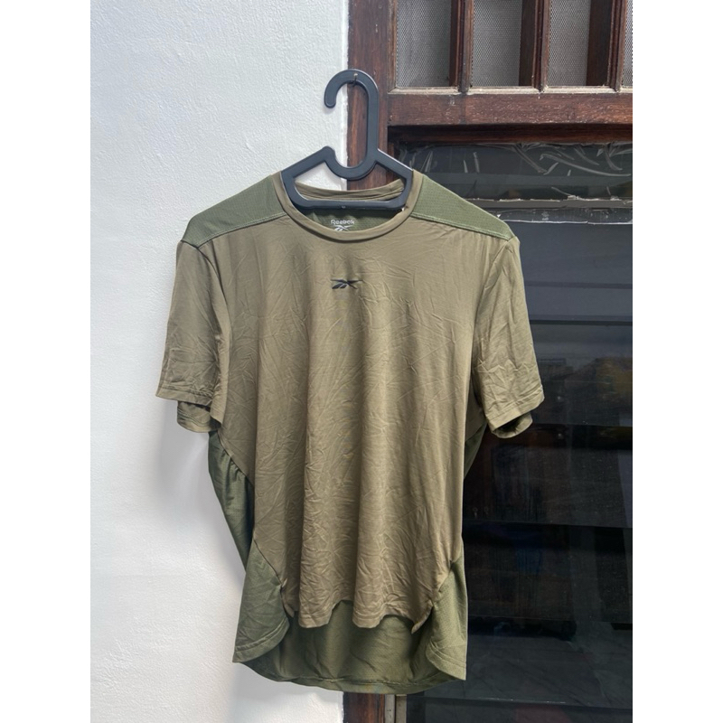 Prelovedd baju olahrga