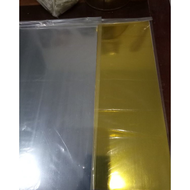 

kertas print untuk name tag warna emas dan silver isi 5pcsbet nama ukuran hvs5pcs KODE A9R9