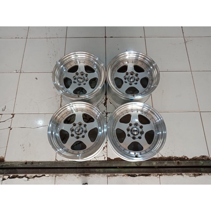 VELG HSR BURN R15X8/9 PCD 4X100/114 CELONG SEKEN MULUS