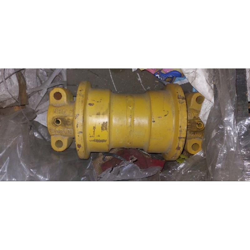TRACK ROLLER EC210 volvo atau bisa utk hyundai r220