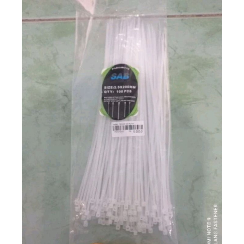 

Kabel Ties 2,5×200Mm Putih / Talitis 2,5×200Mm Putih