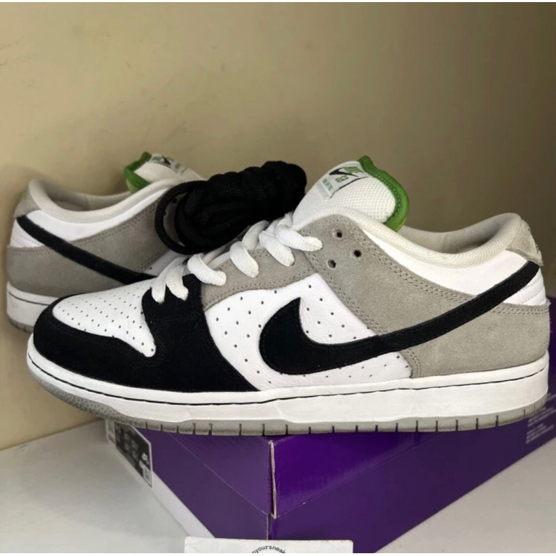 NIKE SB DUNK LOW ‘Chlorophyll’ 100% Original