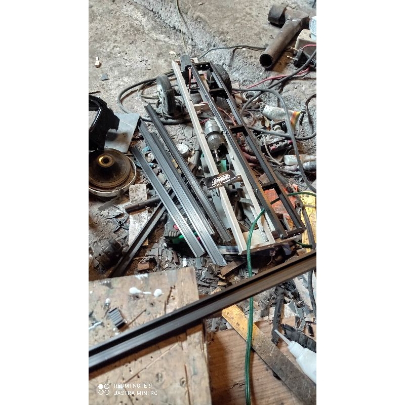 sasis miniatur truk plastik