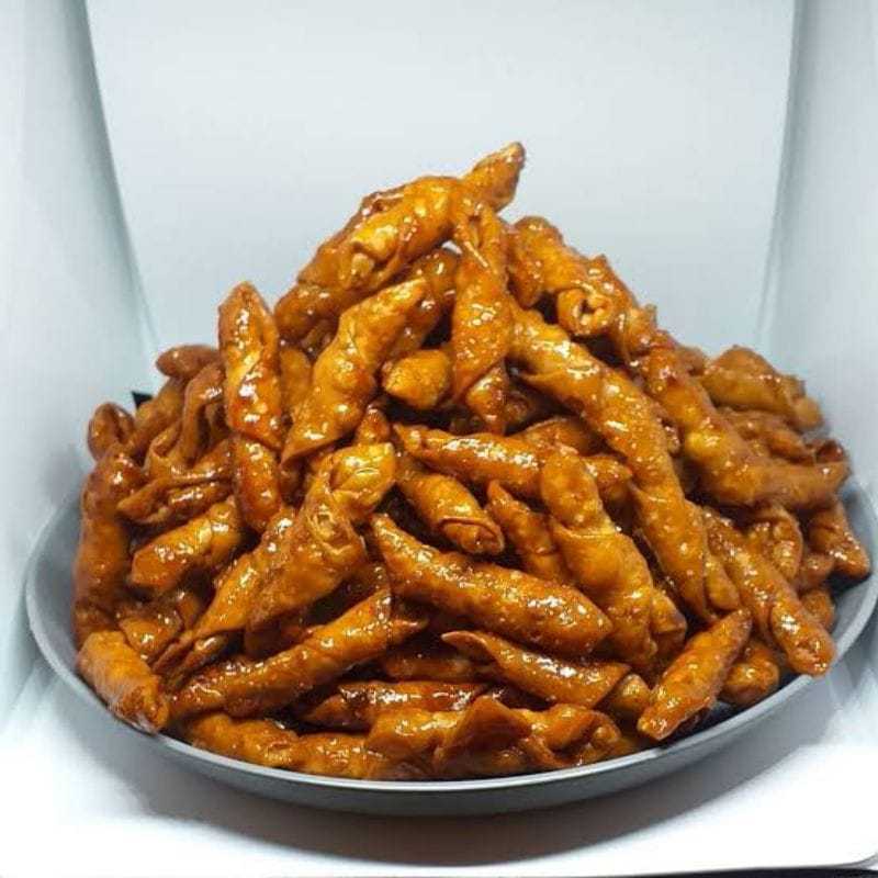 

1kg kacang sembunyi manis gurih enakkk