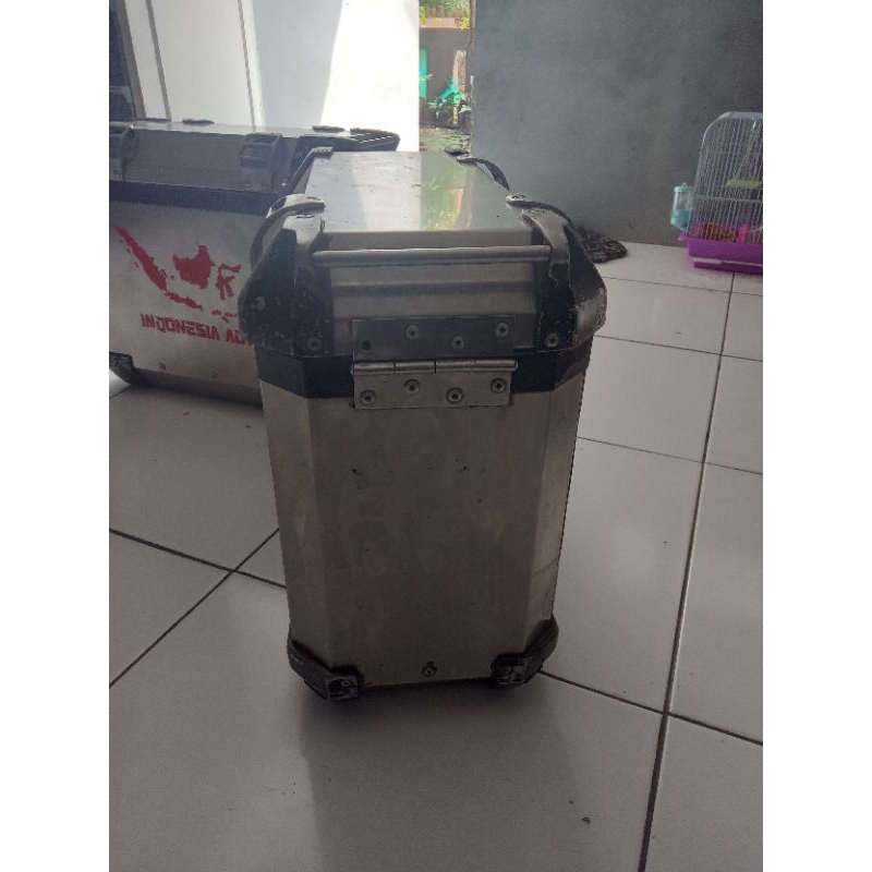 side box pannier merk maggua