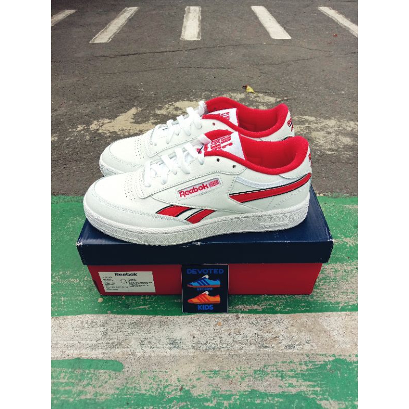 Reebok Club' C Revenge