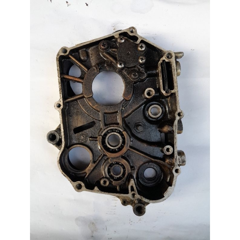 Krengkes kanan Mesin astrea grand supra cina tossa