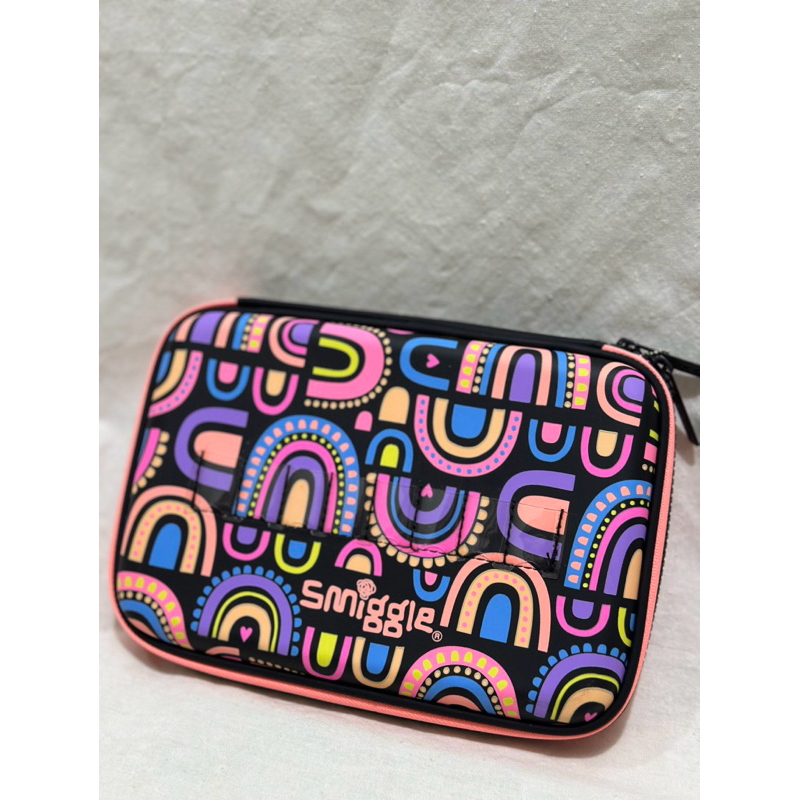 

*NEW* Smiggle pencil case