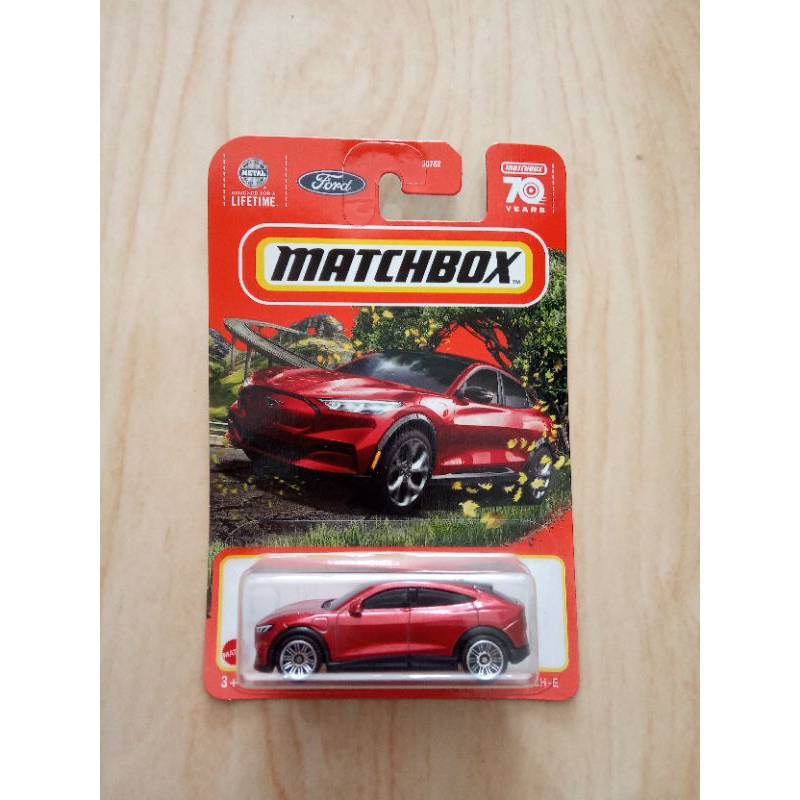 Matchbox Ford Mustang Mach-E