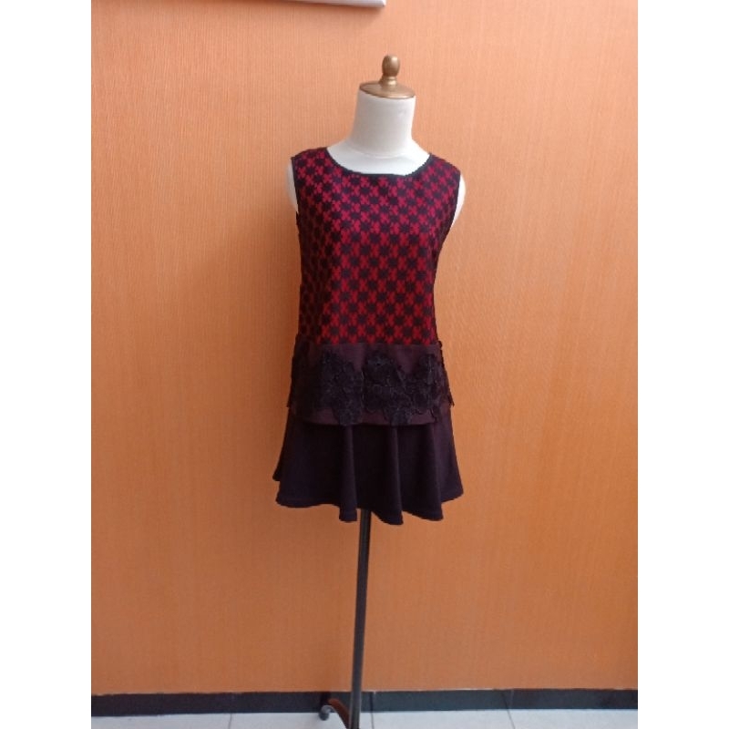atasan wanita merah hitam brokat MOSCATO cewek S blouse M kutung MEWAH