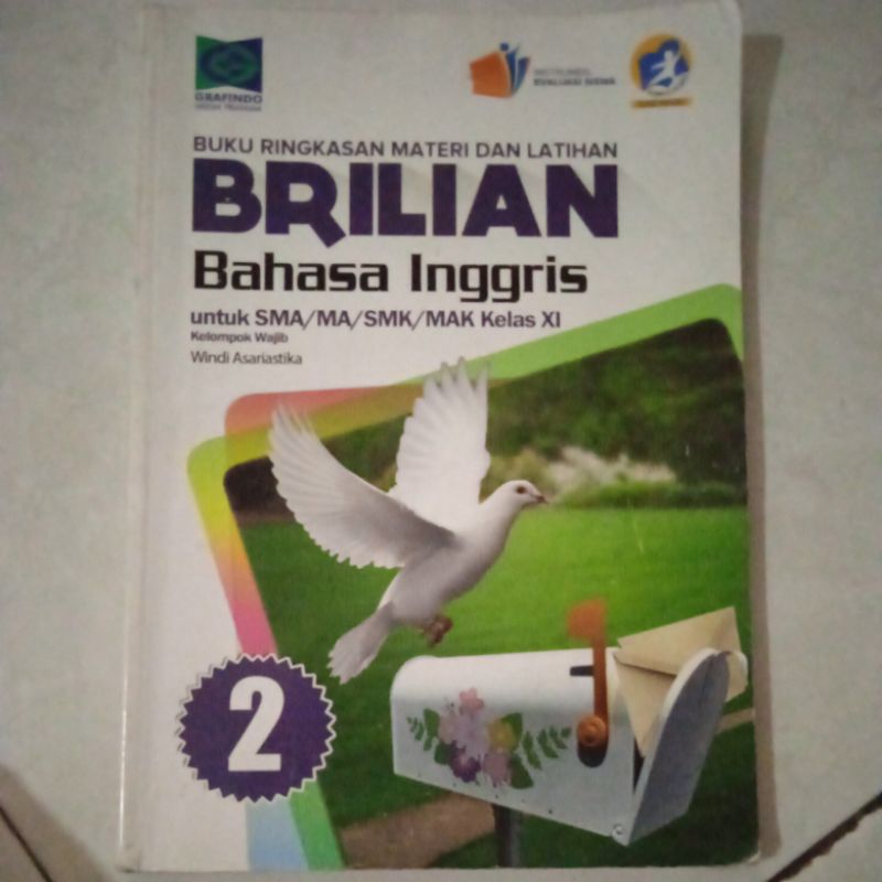

buku paket ringkasan materi dan brilian bahasa Inggris SMA kelas 11