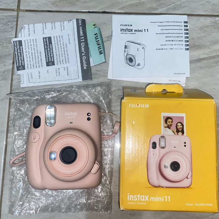 FUJIFILM INSTAX MINI 11 SECOND