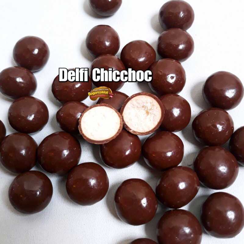 

Coklat Delfi Chicchoc 500gr (kemasan repack)