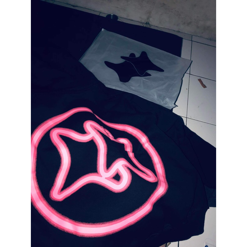 hoddie chmb art ignition bomb