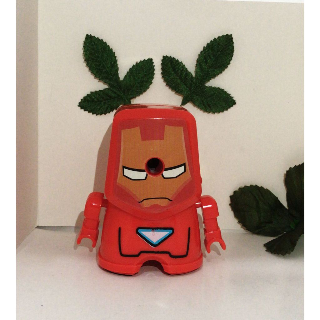 

Peraut Putar Karakter/Hand Sharpener Character