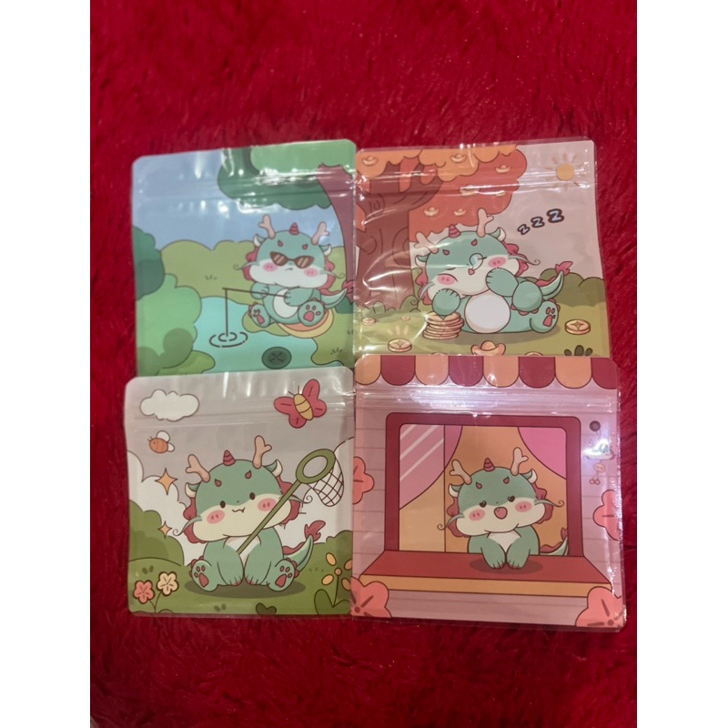 

Plastik zipper motif dinosaurus / ziplock motif kartun / plastik kemasan / kartun / plastik biskuit lucu / plastik aksesoris / plastik lucu / plastik ziplock lucu