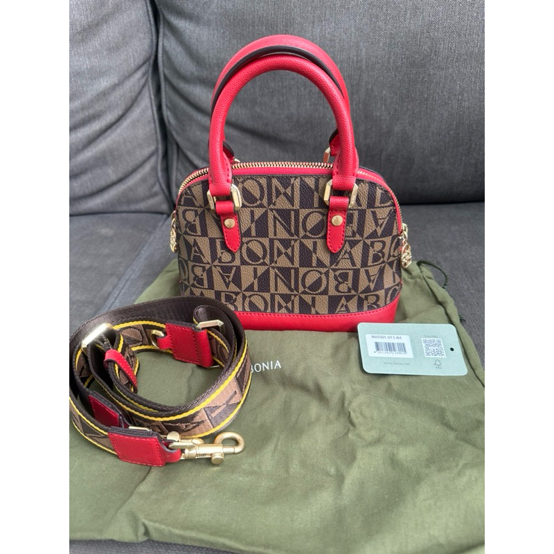BONIA ALMA 2 SISI - PRELOVED