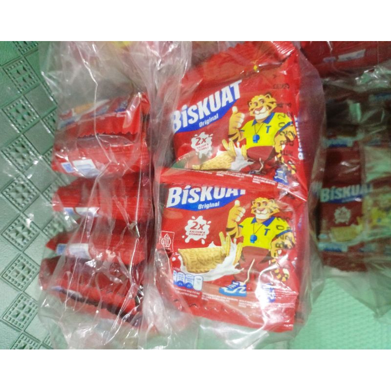 

Biskuat renceng 1 pack isi 2renceng/20pc