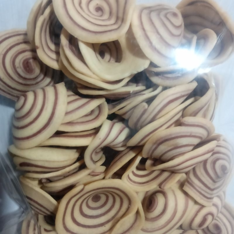 

kue kuping gajah arum rasa gurih manis 150 gram