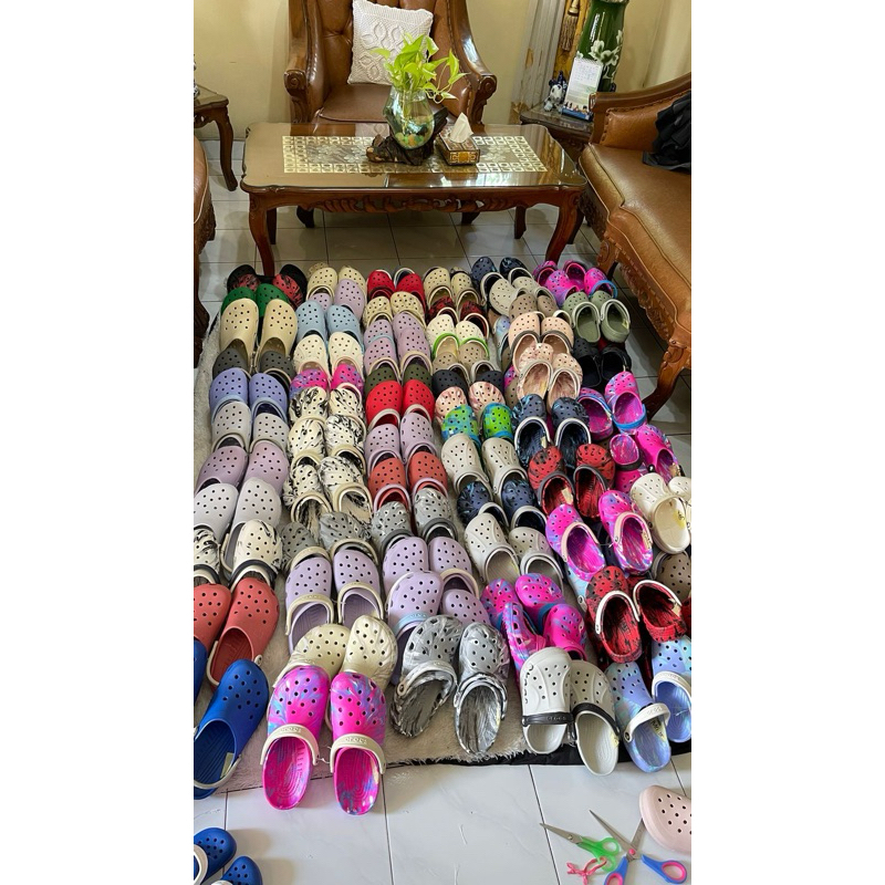 CROCS ORIGINAL REJECT CUTTING