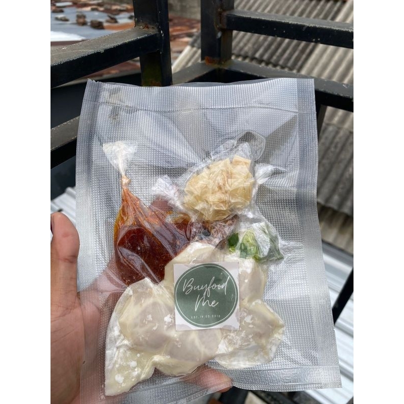 

WONTON / PANGSIT AYAM FROZEN BFM