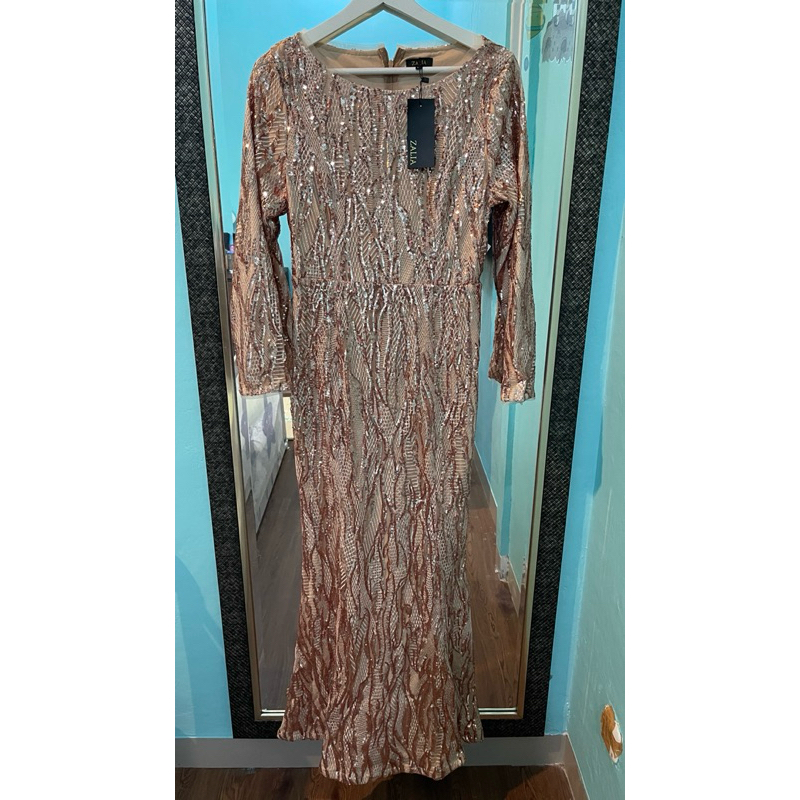 Zalia Sequin Dress Gold