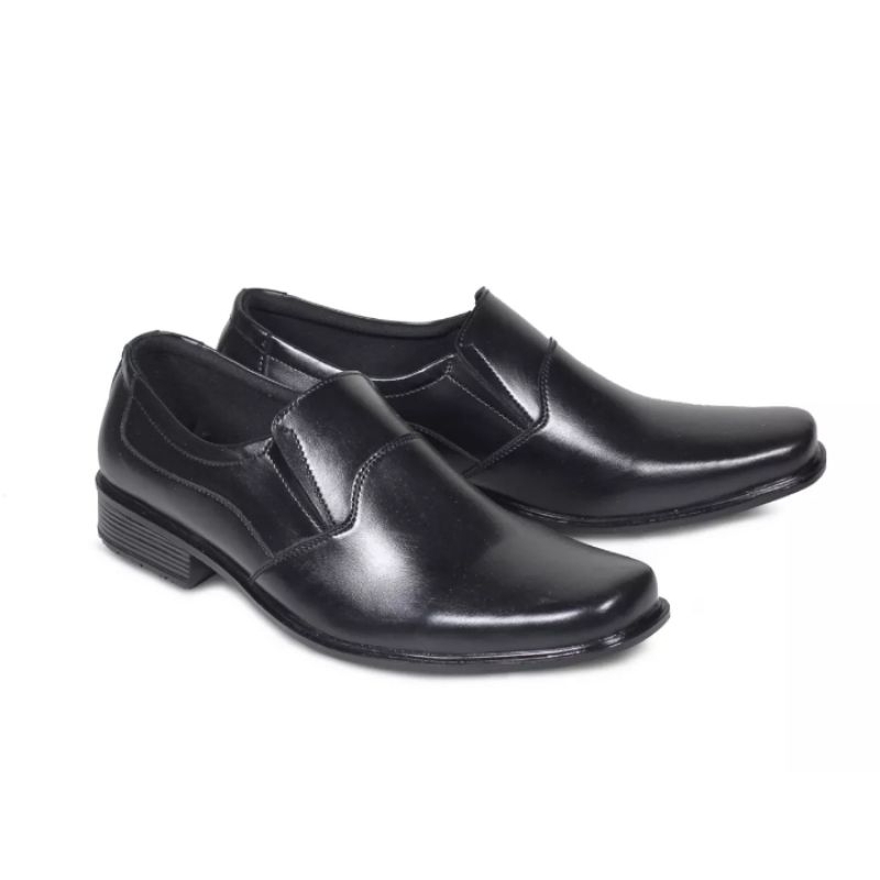 sepatu pentopel pria murah sepatu pentopel pria kulit kerja kantor keondangan grosir sepatu Bandung 