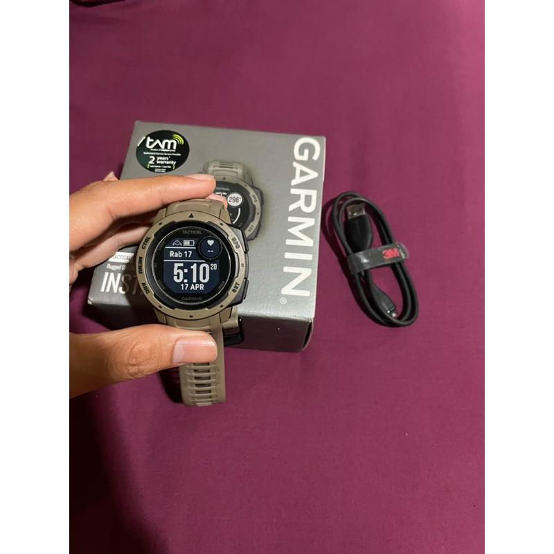 garmin instinct TACTICAL