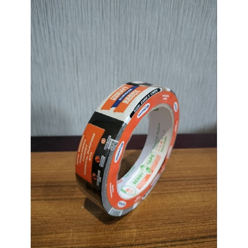 

Lakban Hitam Cloth Tape Berry 24mm x 12m (per 1 pcs)