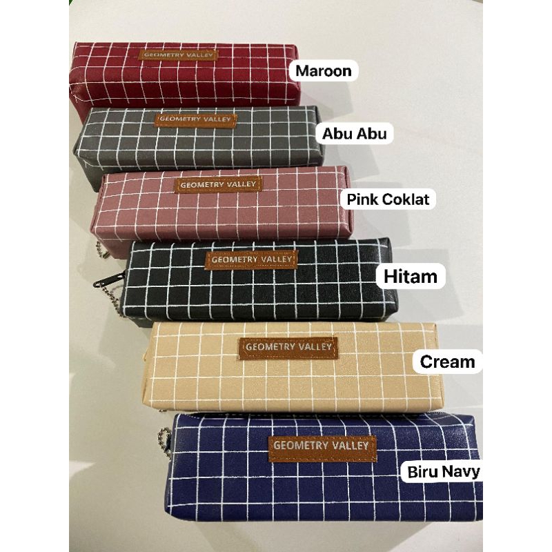 

TEPAK PENSIL KAIN / TEMPAT PENSIL RESLETING GEOMETRY VALLEY