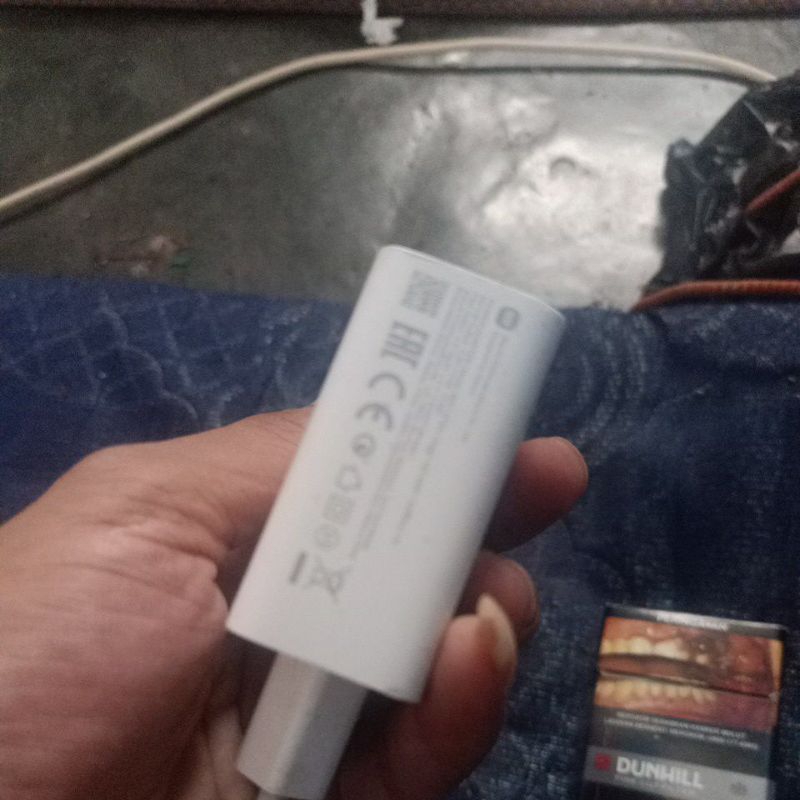 charger bekas