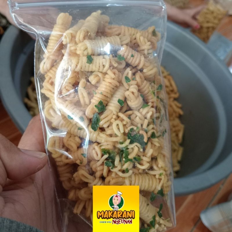 

Mie Gulung Asin Gurih Daun Jeruk 250 gram