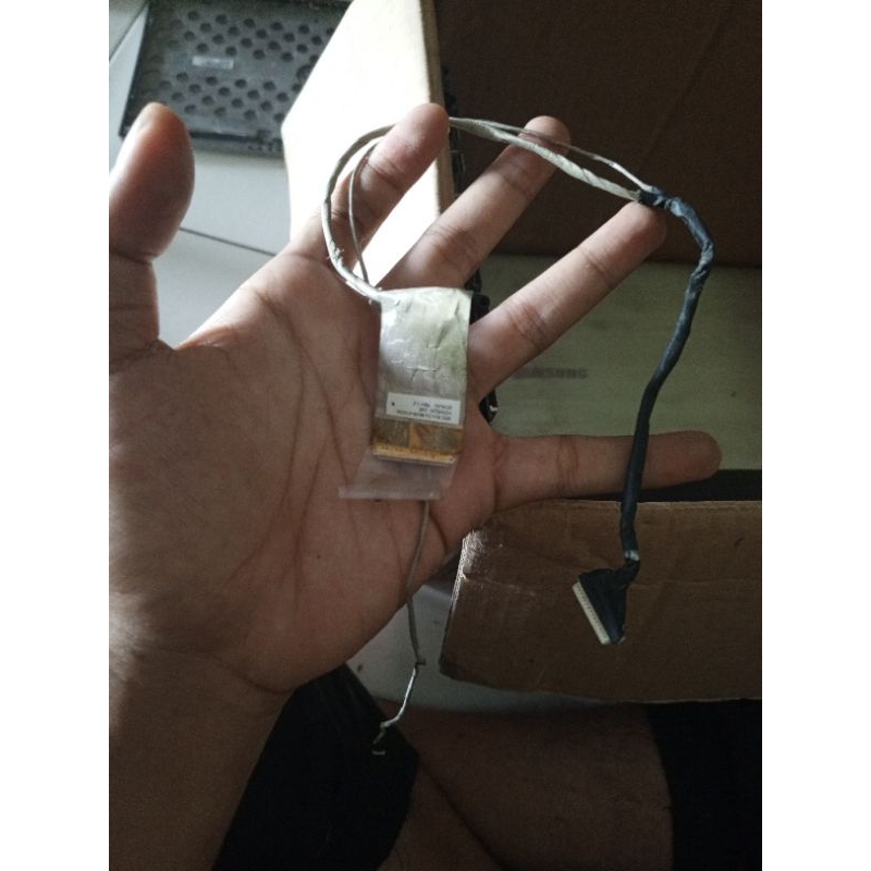 fleksibel lcd laptop Samsung rv413 ori
