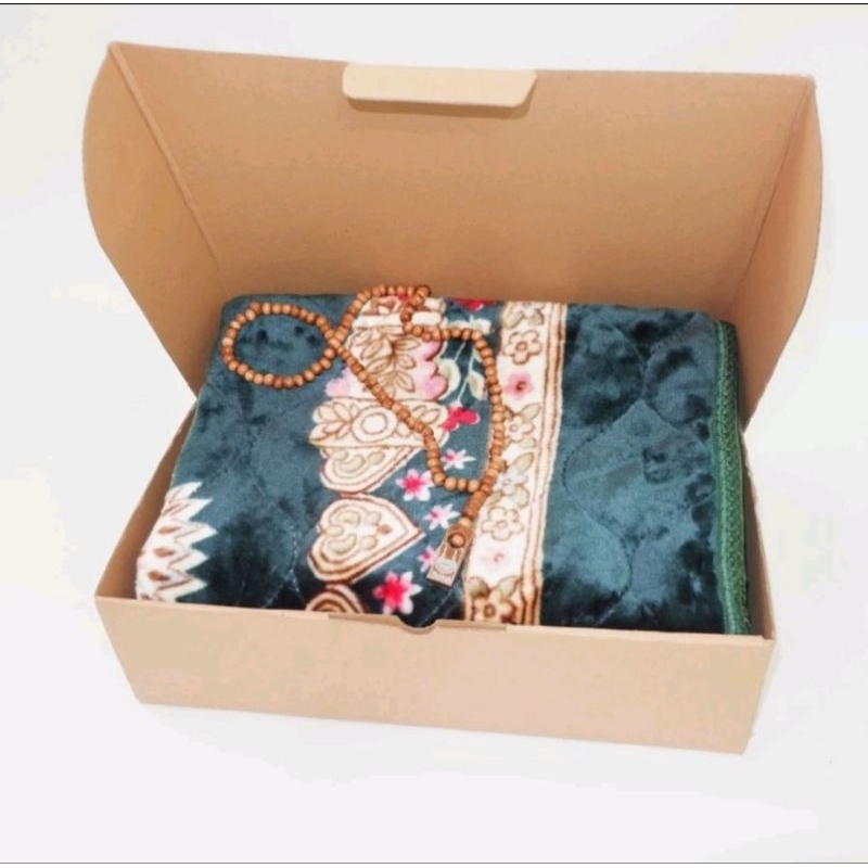 paket oleh oleh haji dan umroh sajadah besar tebal sajadah lembut