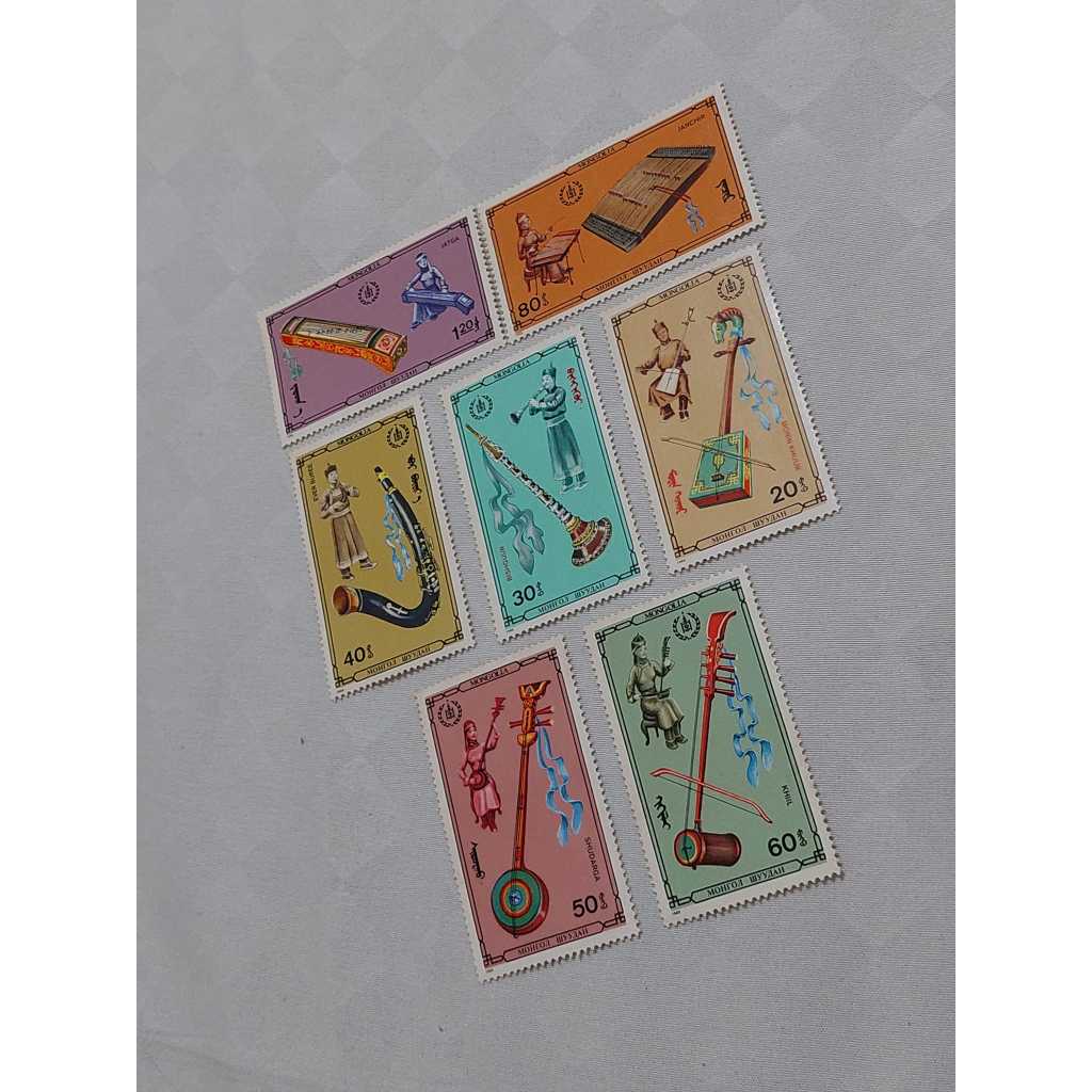 

perangko mongolia MINT 7 lembar versi alat musik