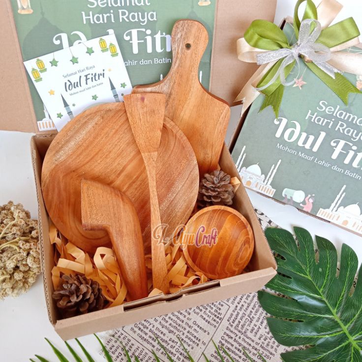 

Banyak dicari LAYUCRAFT Hampers lebaran Idul Fitri Parcel Lebaran Eid hampers