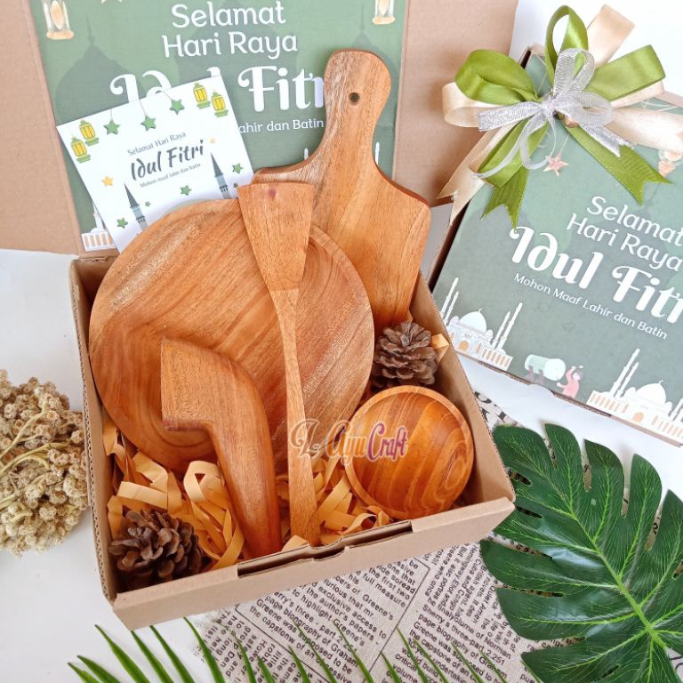 

Rekomendasi LAYUCRAFT Hampers lebaran Idul Fitri Parcel Lebaran Eid hampers