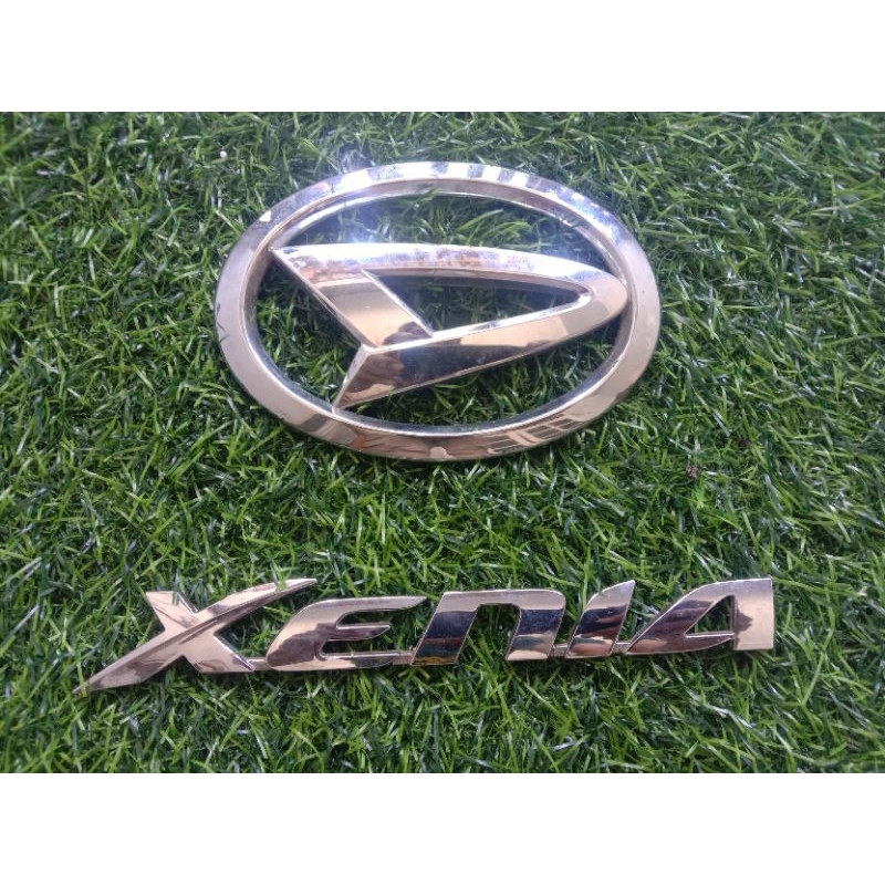 Emblem Daihatsu Xenia