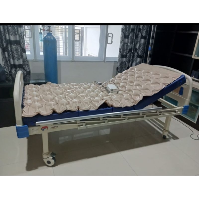 Preloved Bed pasien ABS 2 Crank - ranjang pasien 2 Engkol dan Decubitus Matrass Onehealth