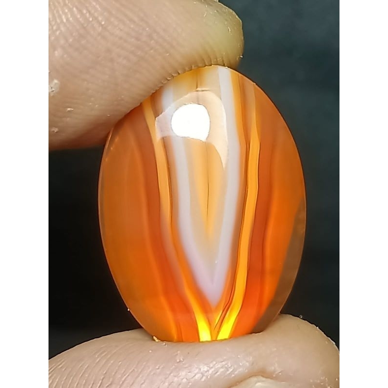 Batu Junjung Derajat Merah , Kristal , Luster Tajam