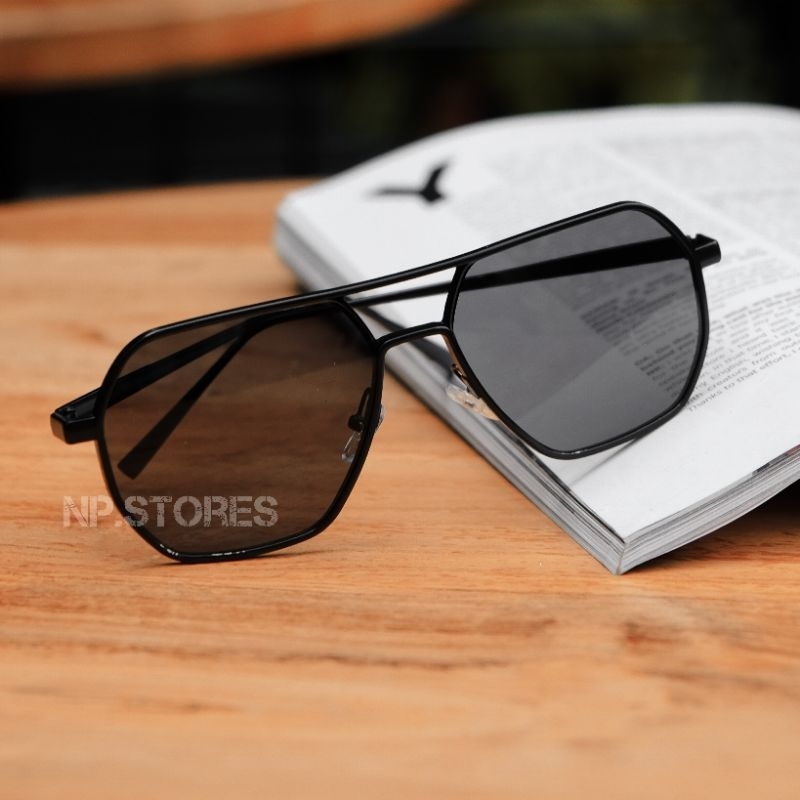 Kacamata Hitam Polarized Pria Wanita Cowok Model Terbaru Fashion Sudah Termasuk NP.STORES FLSE