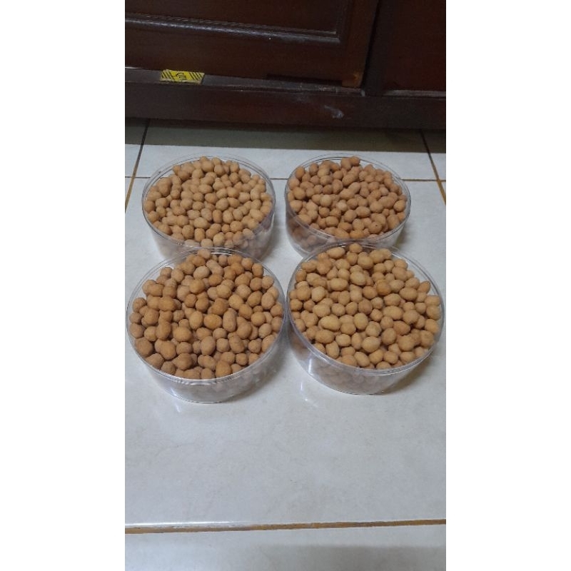

Kacang Telur Manis 500 gram | Makanan Ringan