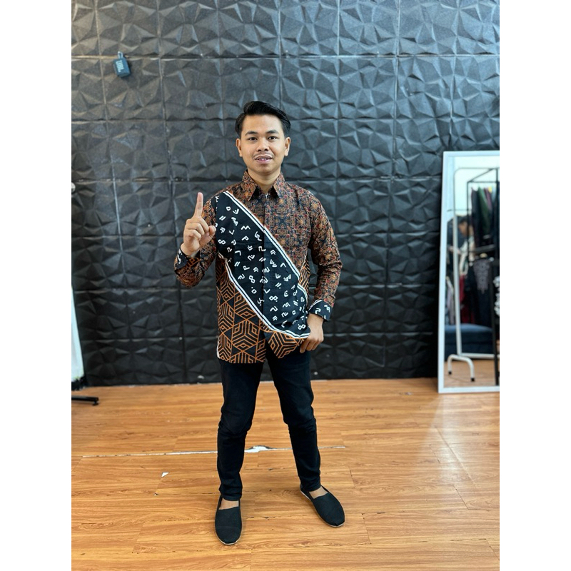 Batik Lontara Khas Bugis Makassar (Pakai Furing/Lapisan)