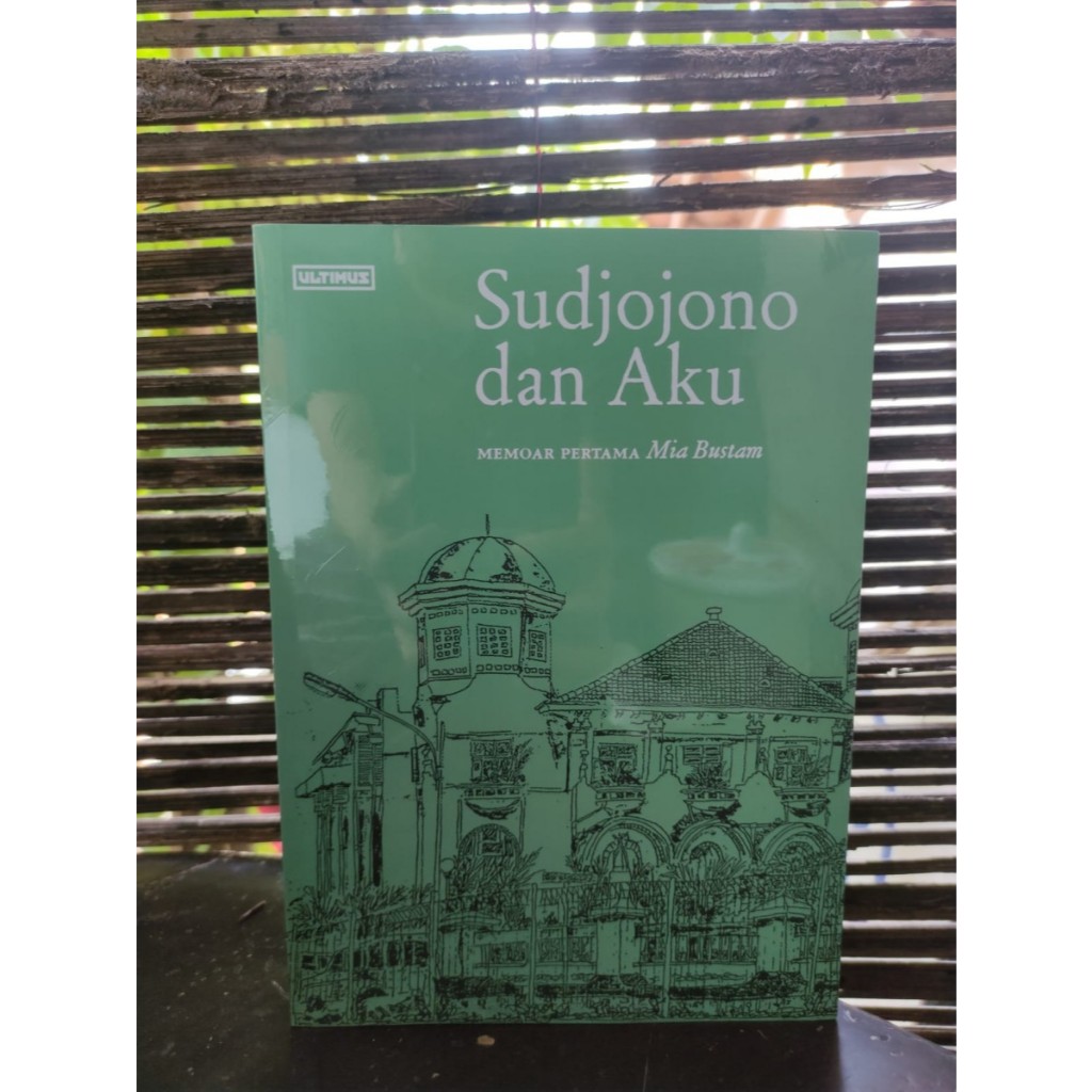 Sudjojono dan Aku by Mia Bustam