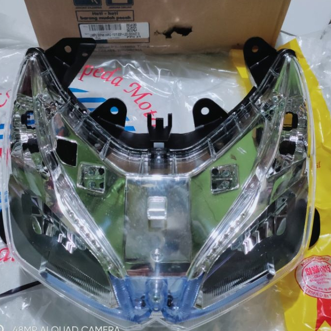 REFLECTOR LAMPU DEPAN VARIO 110 FI + LED SOCKET 3  / LAMPU DEPAN VARIO 110 FI LED SOCKET 3