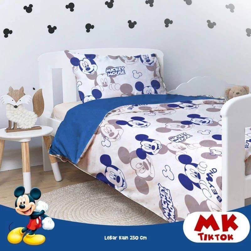 Sprei Set Motif Mickey TicToc dasar Putih Cream uk Single (90/100/120) Tinggi 20