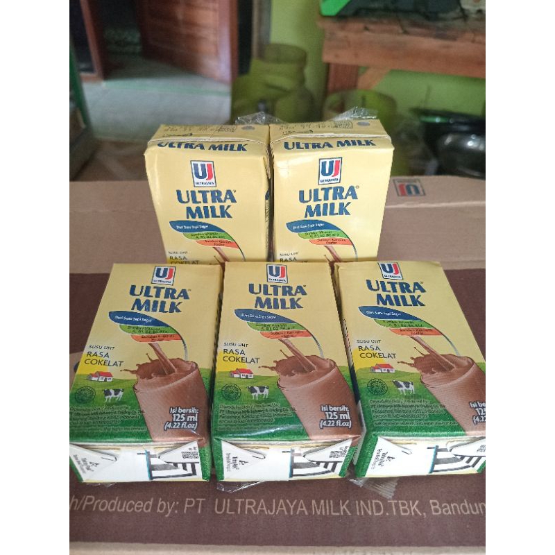 

susu kotak, susu ultra milk 125ml rasa coklat 1 paket isi 5